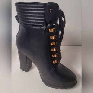 JF Lace Up Boots 8.5 Brand New 4" Heel Black Gold Hardware Quilted Top